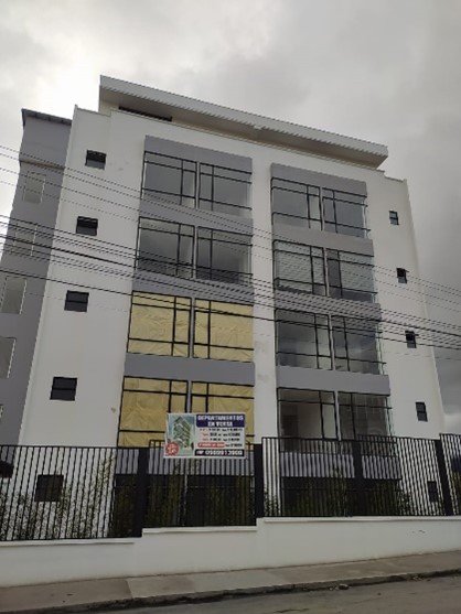Torre Kaleb Loja